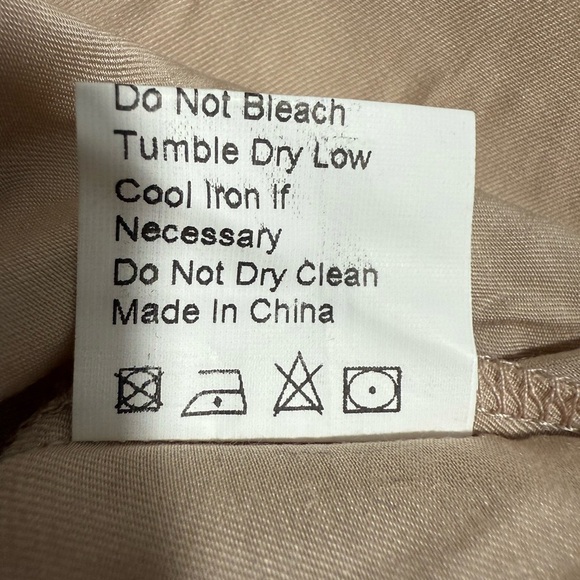 Runaway The Label Champagne Satin Maxi Dress with Belt, Size XS / US 2‎ - Picture 6 of 7